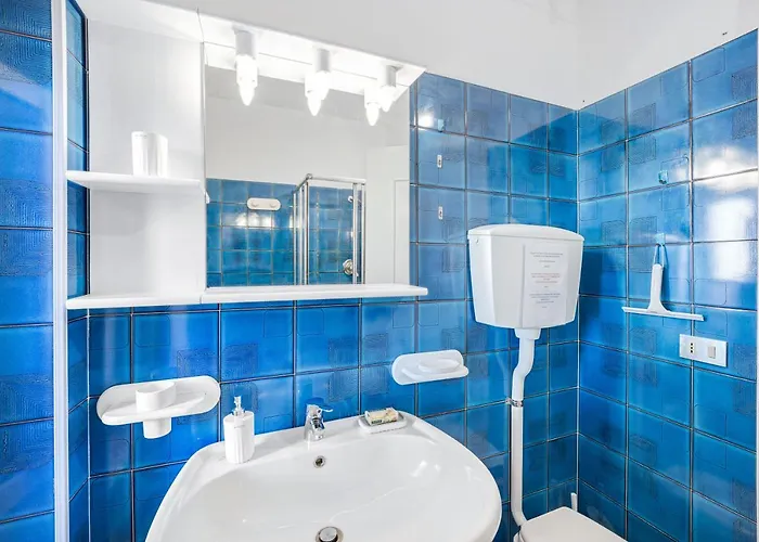 度假居 Domus Regina Elena 圣雷默